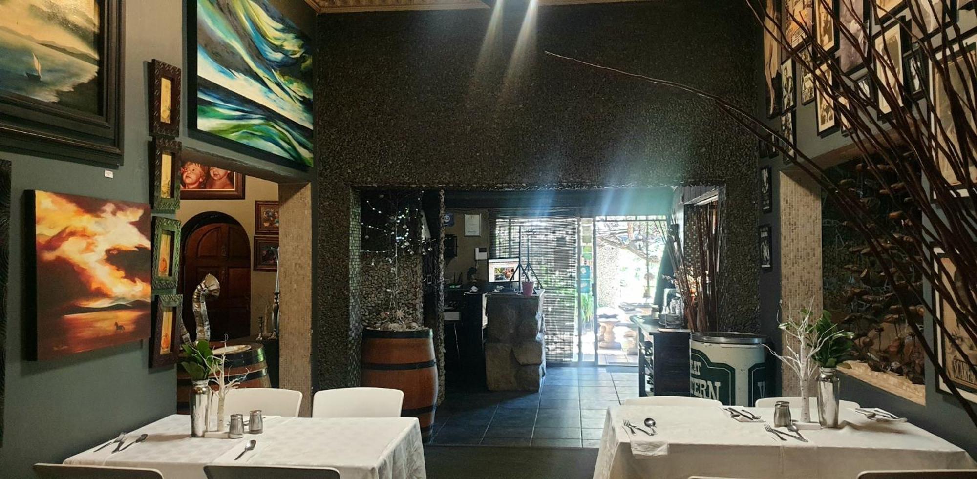44 On Ennis Guest Lodge And Restaurant - No Load Sheddding Ermelo Exteriér fotografie
